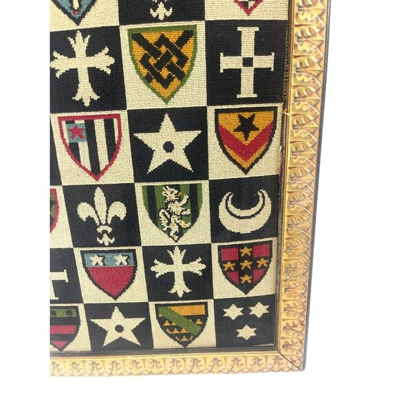 Medieval Shield Heraldry Needpoint Vintage Wall Hanging Framed - Picture 5 of 6